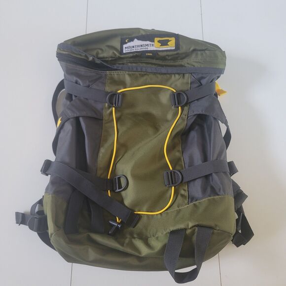 Mountainsmith Tyrol Camping Backpacking Backpack 30L Green - Picture 1 of 7